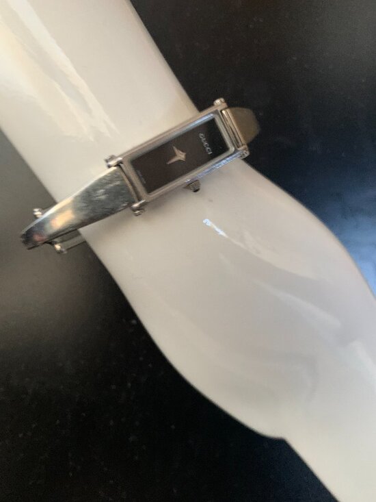 Gucci Vintage G Frame rectangle Silver watch black face